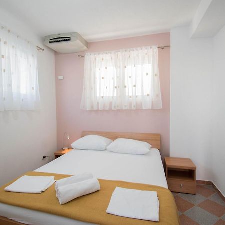 Villa Kameni Dvori 巴什卡沃达 客房 照片