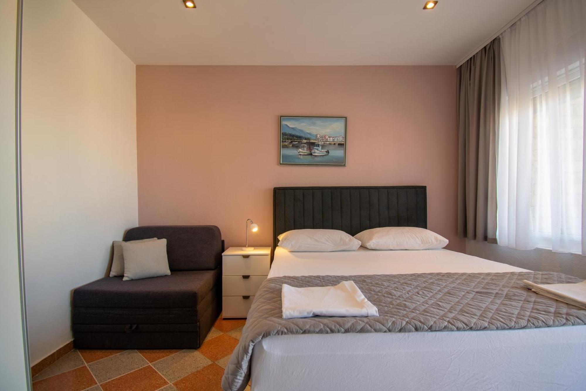 Villa Kameni Dvori 巴什卡沃达 客房 照片