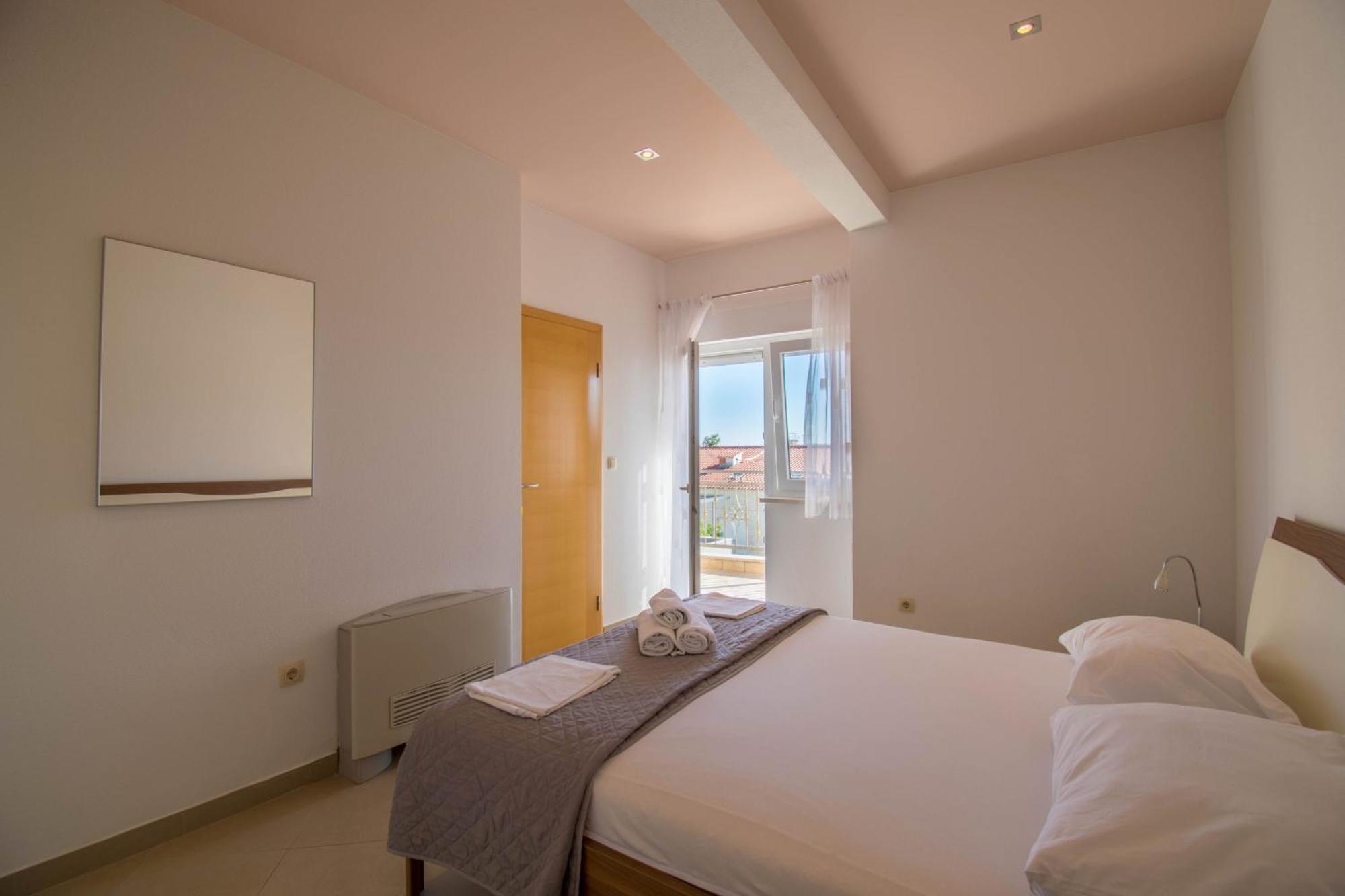 Villa Kameni Dvori 巴什卡沃达 客房 照片